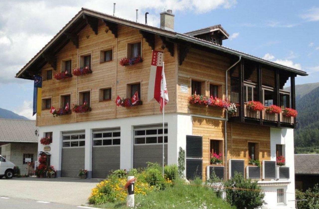 Haus Wiedersehn Goms ภายนอก รูปภาพ